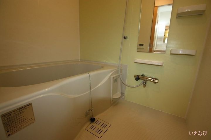 ナカドイロードB0103の風呂