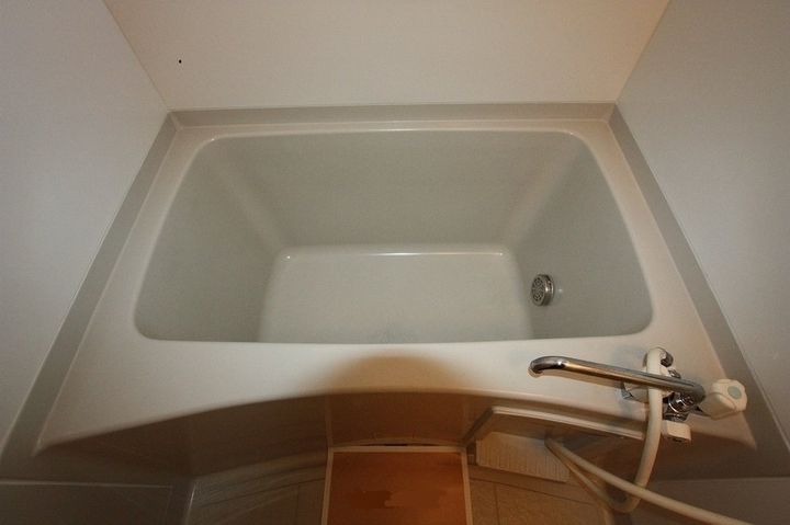 ローズコートヤマサ B棟0203の風呂