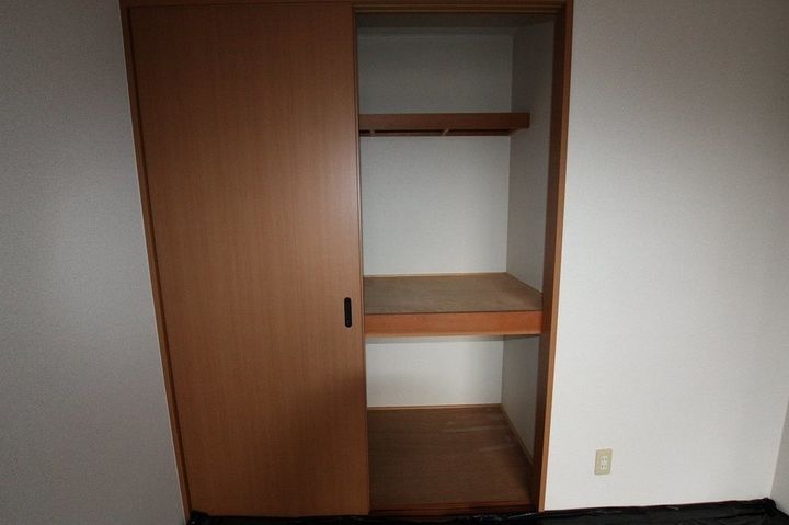 ミレニアム・ハイム1番館205の内装