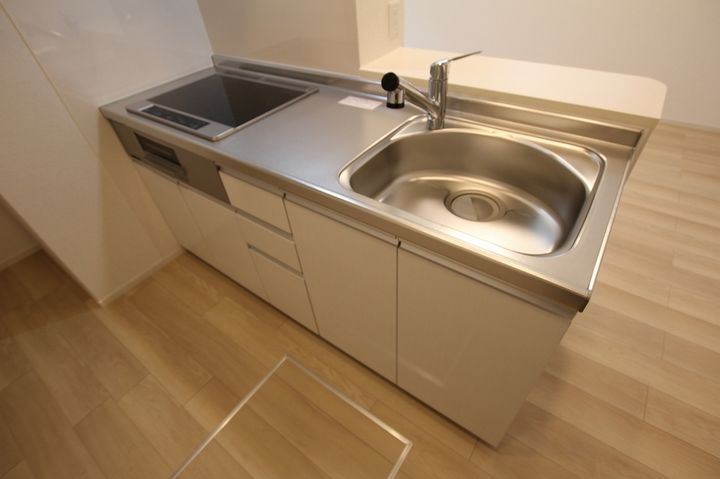 モダンハウスB101のキッチン