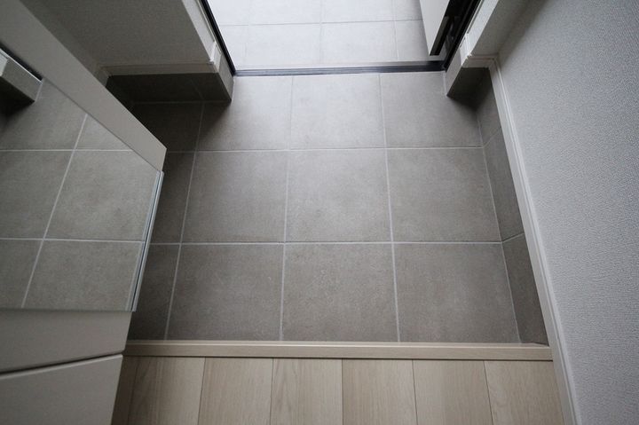 ジャック イン ザ ボックスⅡ205の玄関