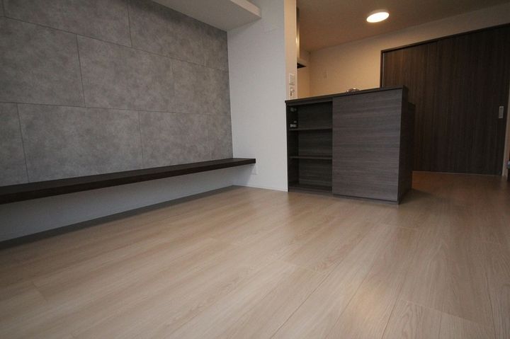 メラヴィリア昭和町0201の居間