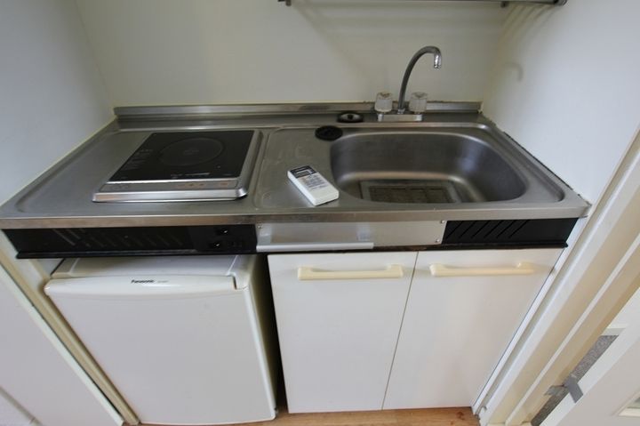 クリスタ松永204のキッチン
