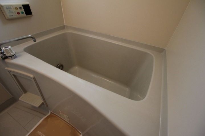 サン・ジュリアン0102の風呂