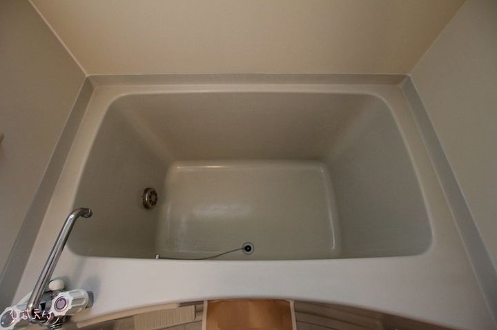 サン・ジュリアン0102の風呂