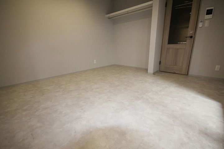 Comfort三吉南103の居間
