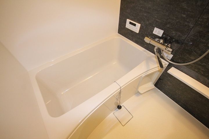 Comfort三吉南302の風呂