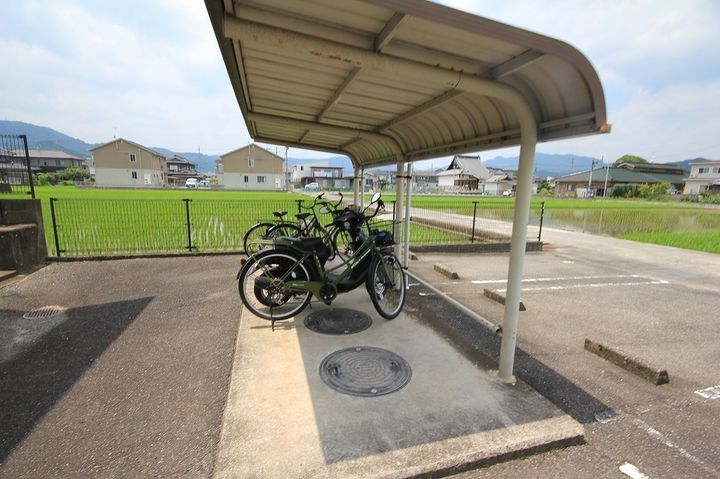 ル・グランⅣ(キャトル)0202の周辺