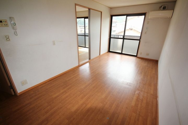 ル・グランⅣ(キャトル)0202の居間