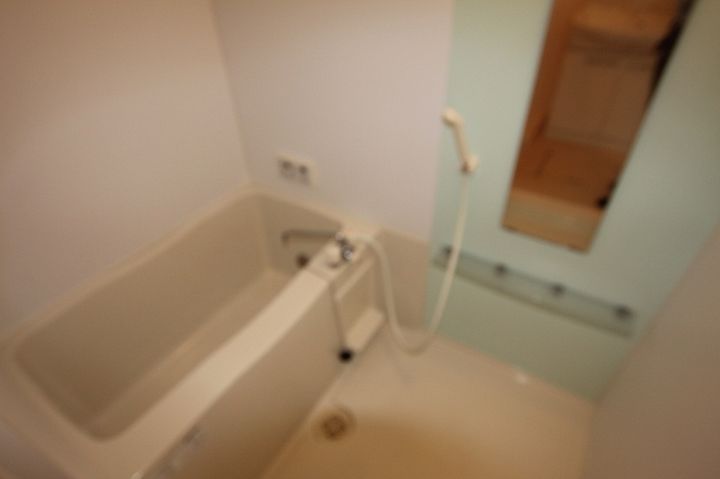 セジュールAI B棟103の風呂