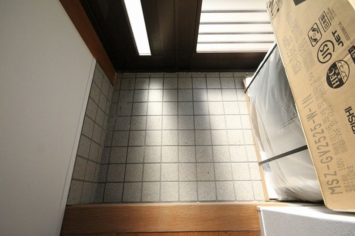 広島県福山市曙町2丁目2-15-4(一戸建)の賃貸物件4の玄関