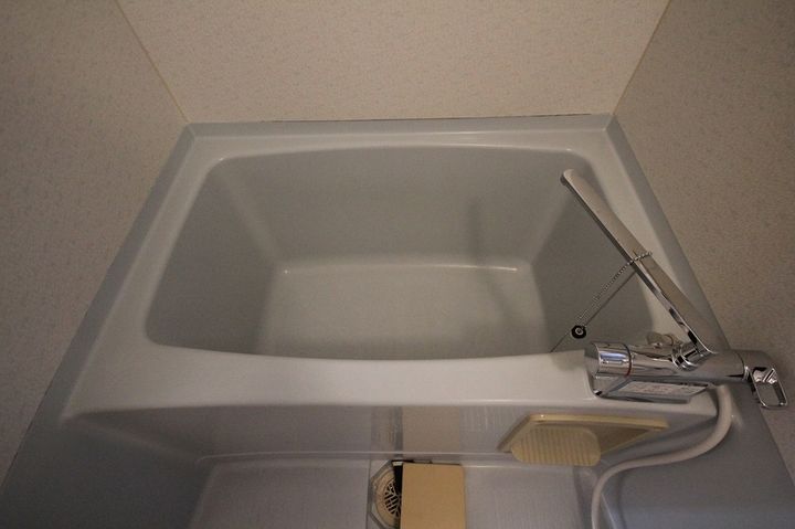 広島県福山市曙町2丁目2-15-4(一戸建)の賃貸物件4の風呂