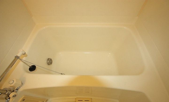 メゾンリーブルB201の風呂