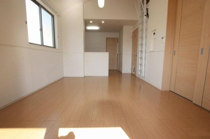 フィールドコート0201の居間