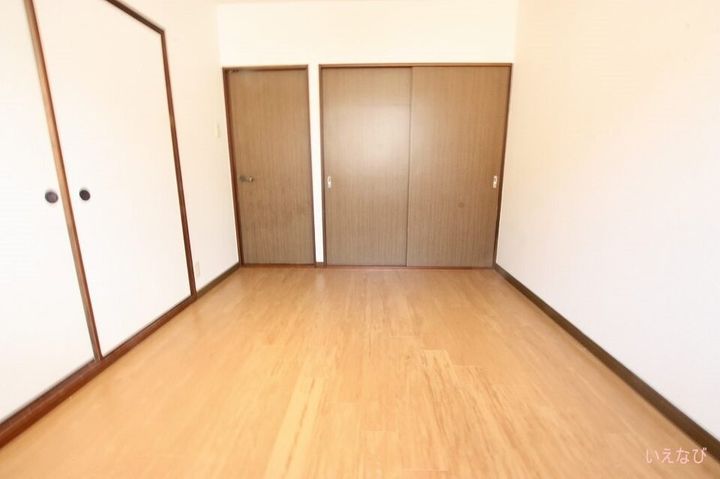 サンラビアン川口B202の寝室