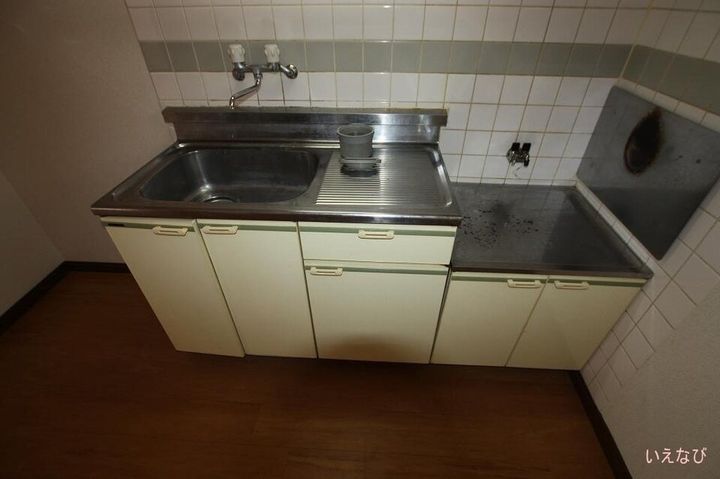 サンラビアン川口B202のキッチン