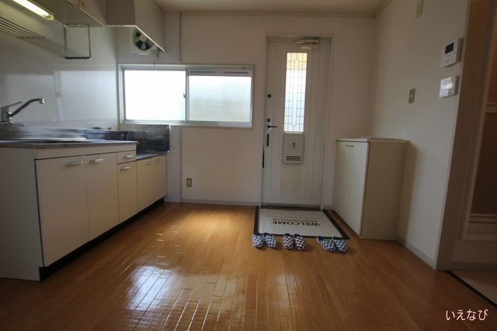 コーポ羽衣 Cシャルダン101の居間