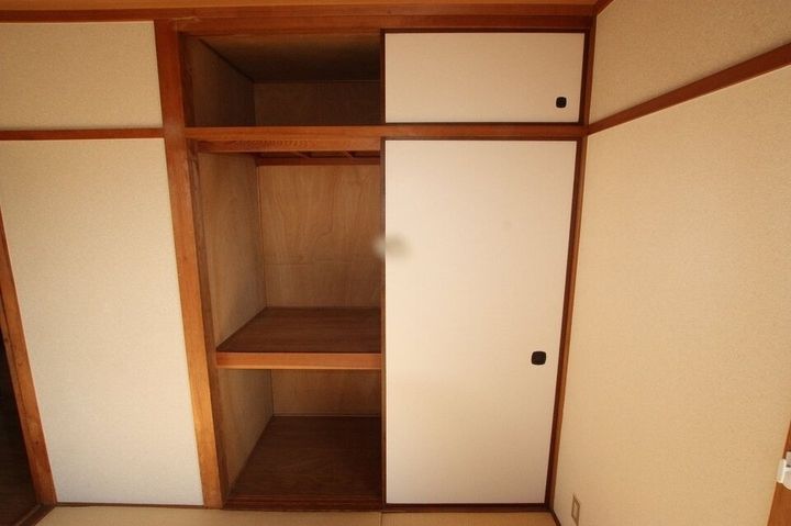 川口東マンション0203の内装