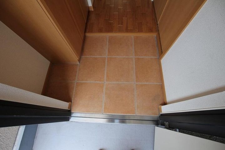 ヌーベル オーブA0203の玄関