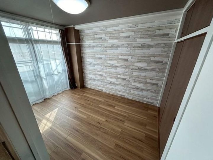 ソシエ府中0305の居間