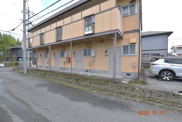 サンコウハイツ(改)105の外観