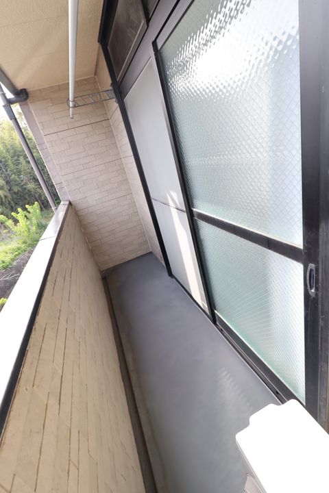 ハイツフレンドもてぎ 爽やかアクセントの壁紙が居室を彩ります ワイドバルコニー付307のその他画像