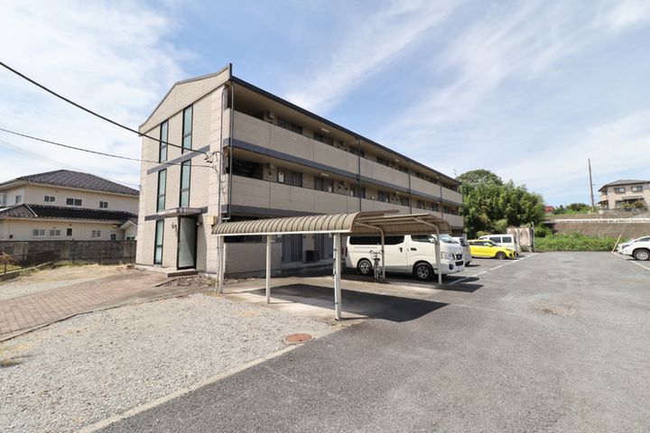 ハイツフレンドもてぎ 爽やかアクセントの壁紙が居室を彩ります ワイドバルコニー付307の外観