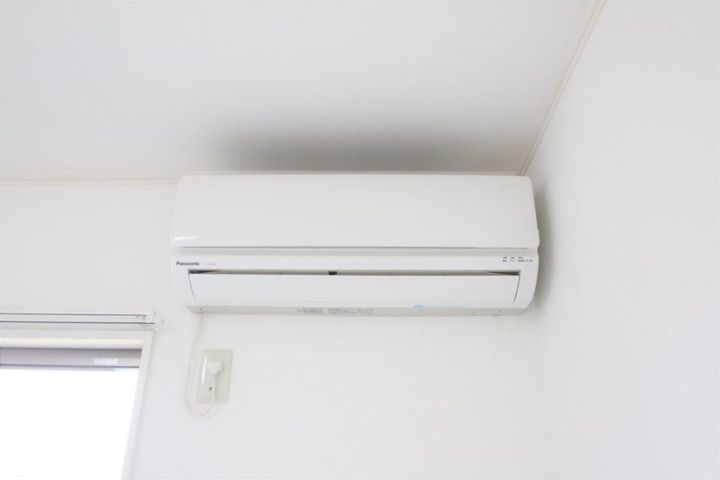 ハイツフレンド上里Ⅱ 全室角部屋 オシャレな北欧風に全面リフォーム済み105の居間