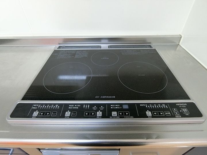 モダンコート広面D202のキッチン