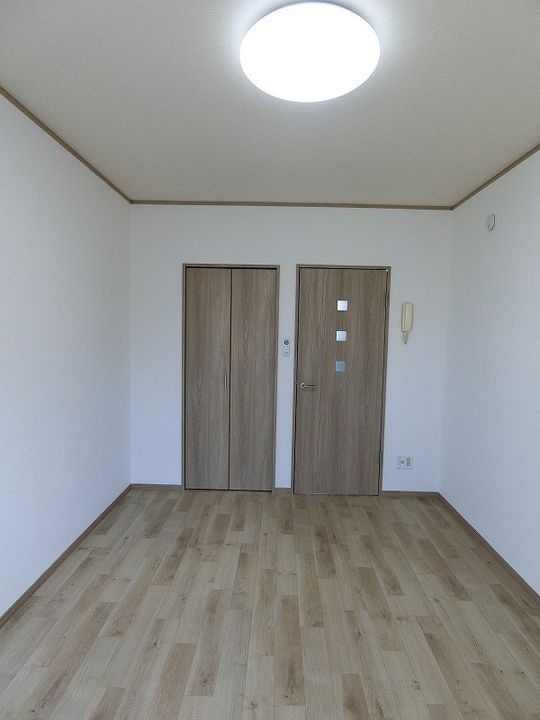 エスパス川口101の居間