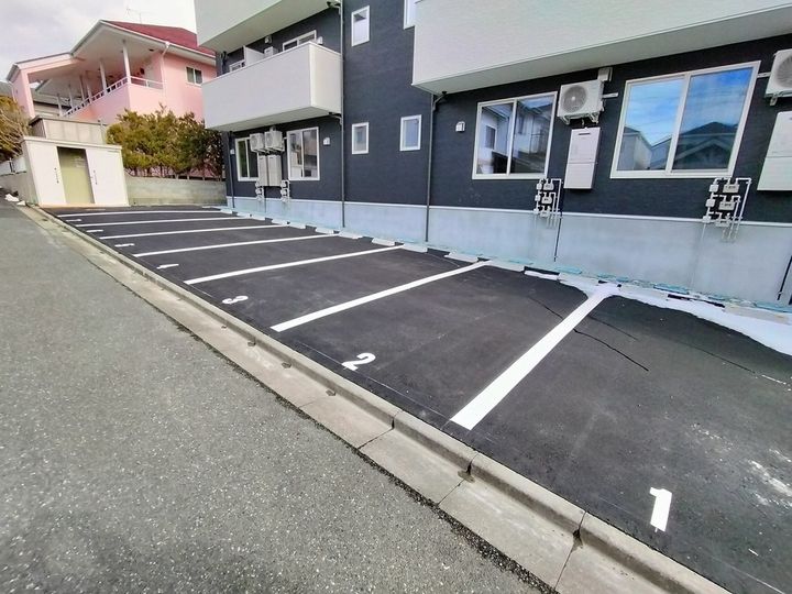 メリディアン中山吉成103の周辺