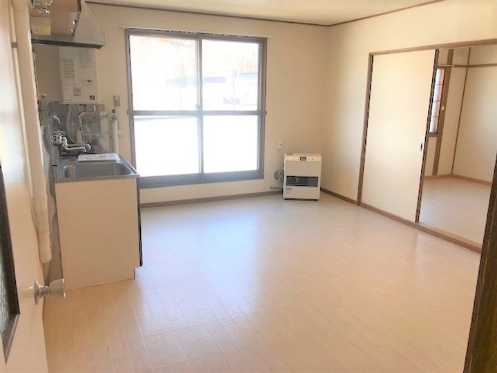 コーポ綾205の居間