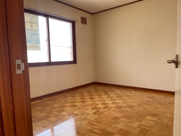 フラワーハイツ10の寝室