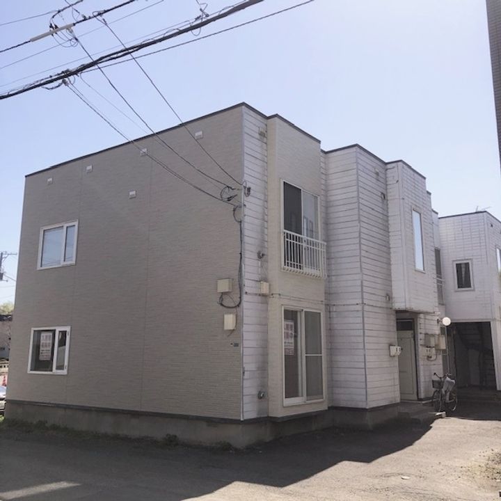 パレドフルサワの外観