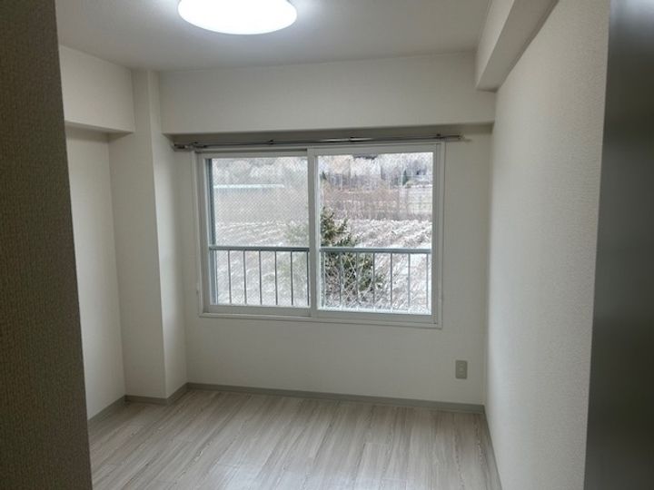 ハイツカマダの寝室