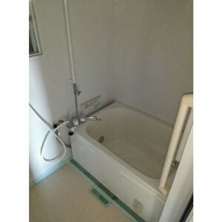 松河戸住宅704の風呂