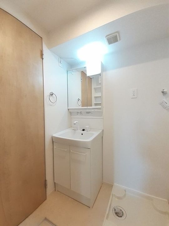 Four Seasons・T101 の内装