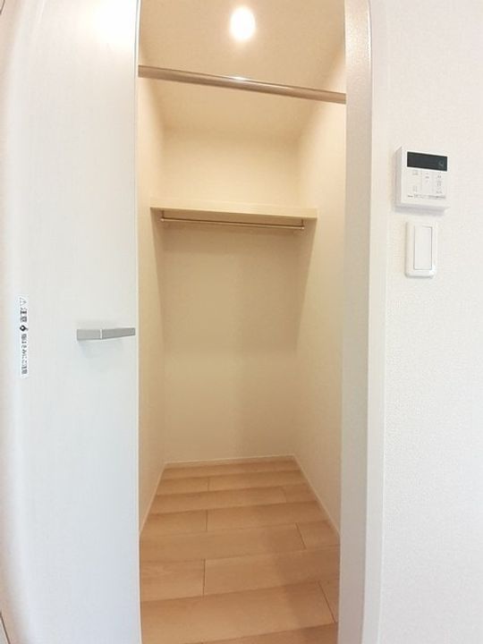 Four Seasons・T101 の内装