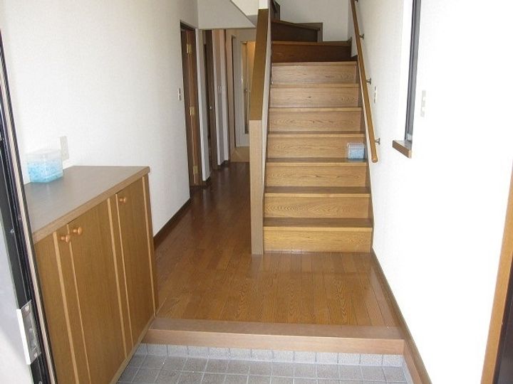 徳島県小松島市金磯町6-8 (一戸建)の賃貸物件Fの玄関