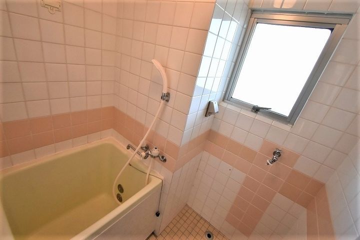 アーバンスタイル山城302の風呂