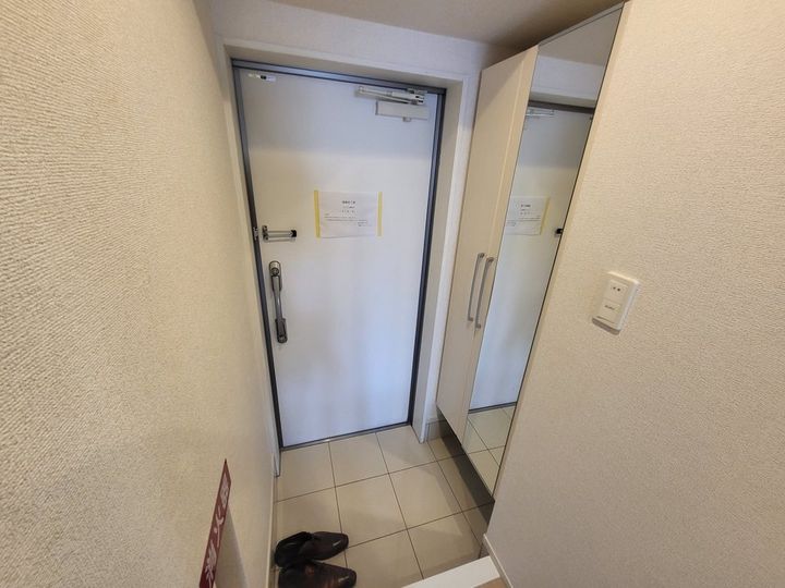 Azul Style LEQUIOS401の玄関