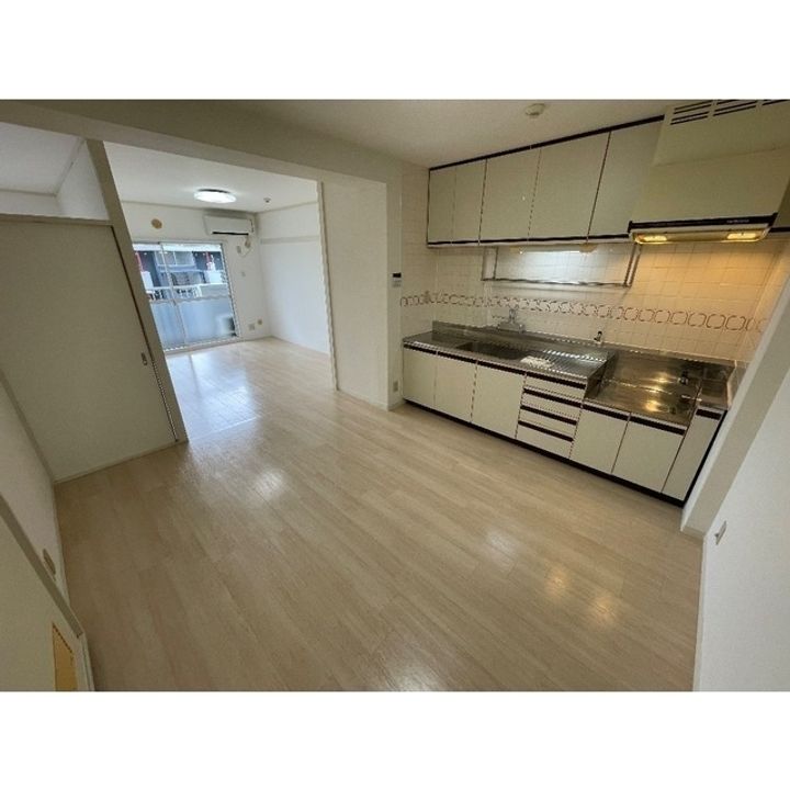 行田ハイツ2号棟406のキッチン