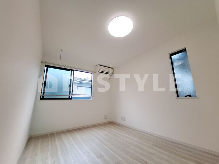 プランドールTC東長崎201の居間