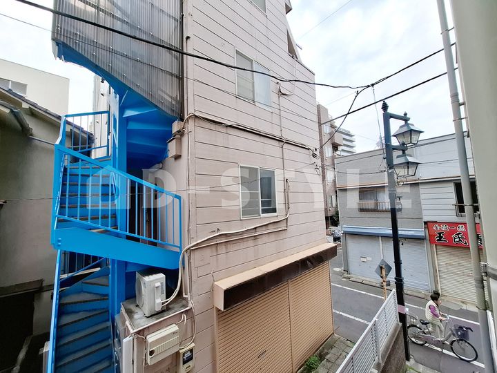 イーストフローラ東長崎102の周辺