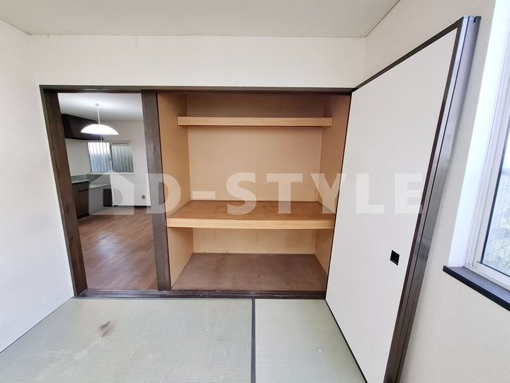 ファミール長崎102の内装