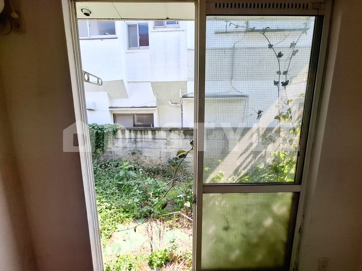 ファミール長崎102の内装