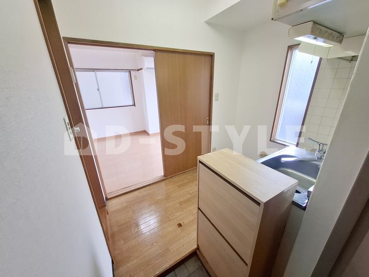 小野マンション303の玄関