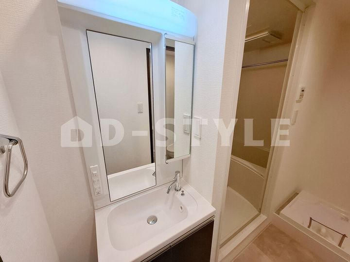 SOLASIA residence南大塚0303の内装