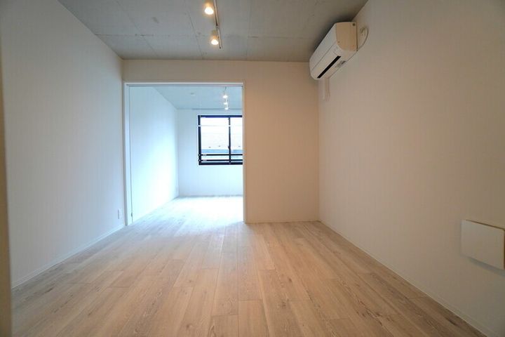 CREATIF西池袋206の居間
