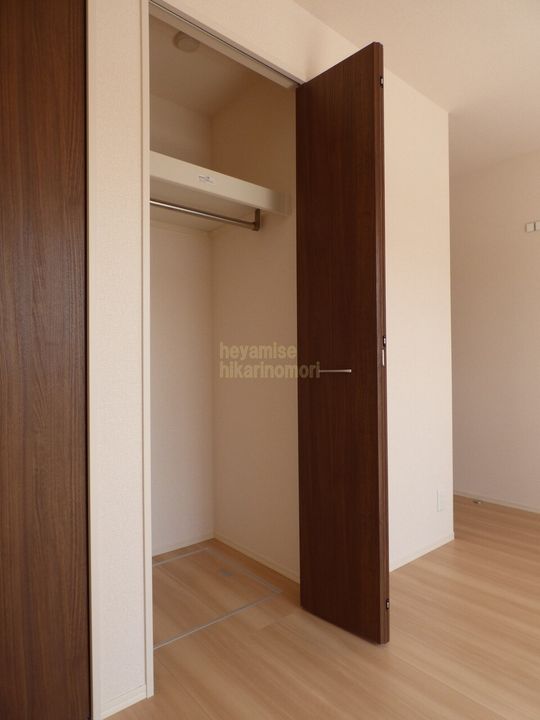 セキュレア須屋 H棟102の内装